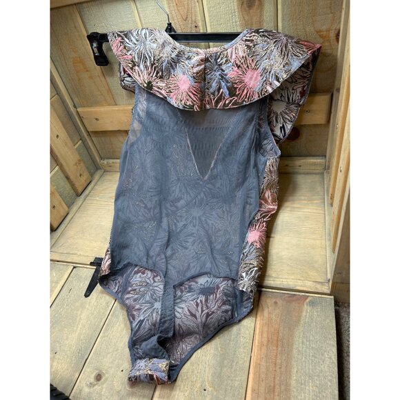 Victorias Secret Floral Ruffled Thong Bodysuit L/G 170/104A Pink Gray Gold - Picture 6 of 8